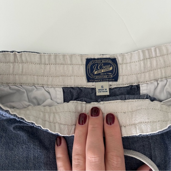 Chambray Drawstring Casual J. Crew Short - Picture 3 of 4